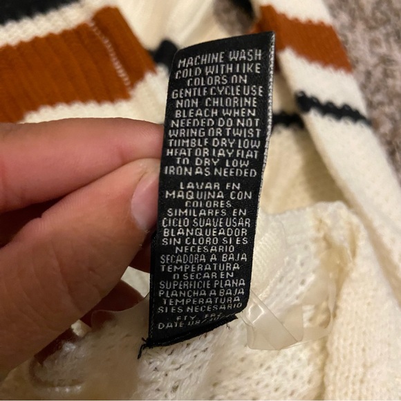 Windsor Sassy Striped Lattice Back Knit Sweater Size Small - Picture 9 of 10